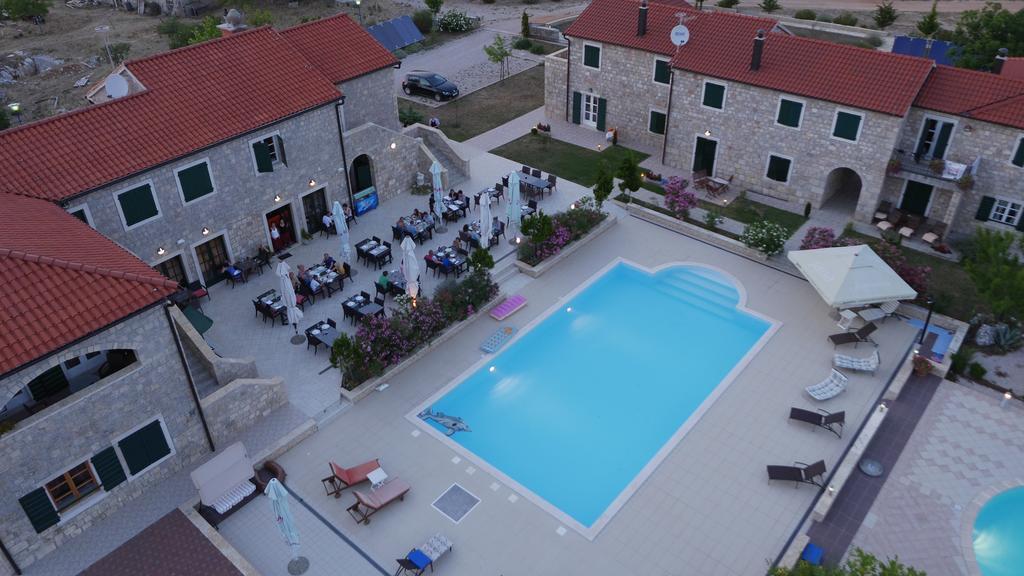 Hotel Pansion Skelin à Drinovci Extérieur photo